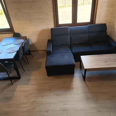 Wdzydzka بيت للعطل فدسايدز توخولسكي